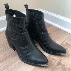 DOLCE VITA Leather Western Ankle Boots Size 8.5